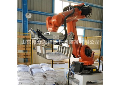 添加剂码垛机器人采用那些优良技术？