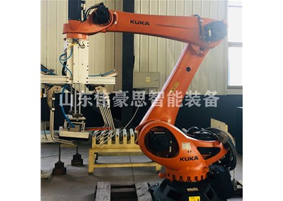 硫酸铵智能码垛机器人的工作原理及优势
