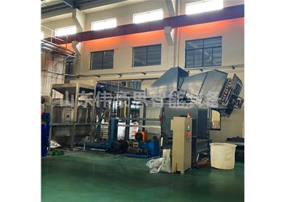 氯化铵翻垛式拆包设备工作特点