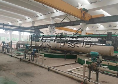 片碱管链输送机的工作原理是什么？