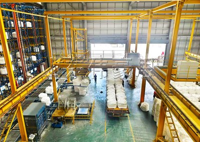 锂电池粉吨包装车机的技术特点